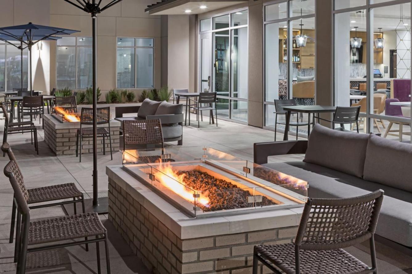 Residence Inn By Marriott Chatsworth Los Angeles Exterior foto